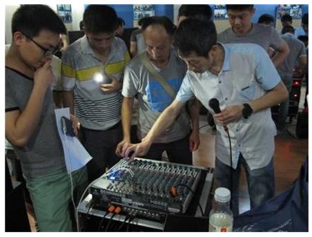 2015年CA001与我校联合开展“音响师”培训——广东省电子商务技师学院