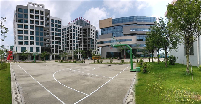 广州市实验技工学校 